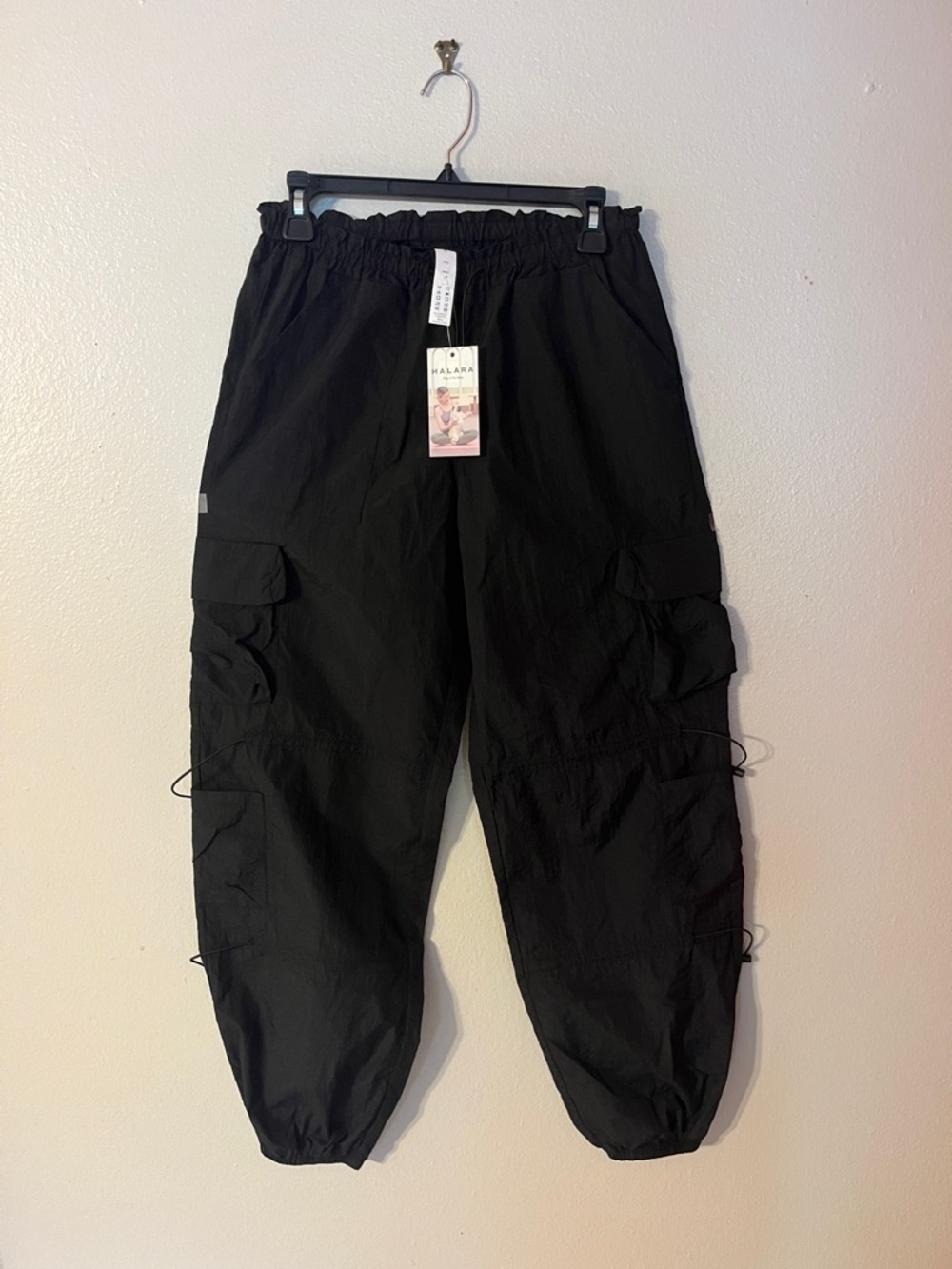 HALARA Black Women’s Cargo Jogger Pants